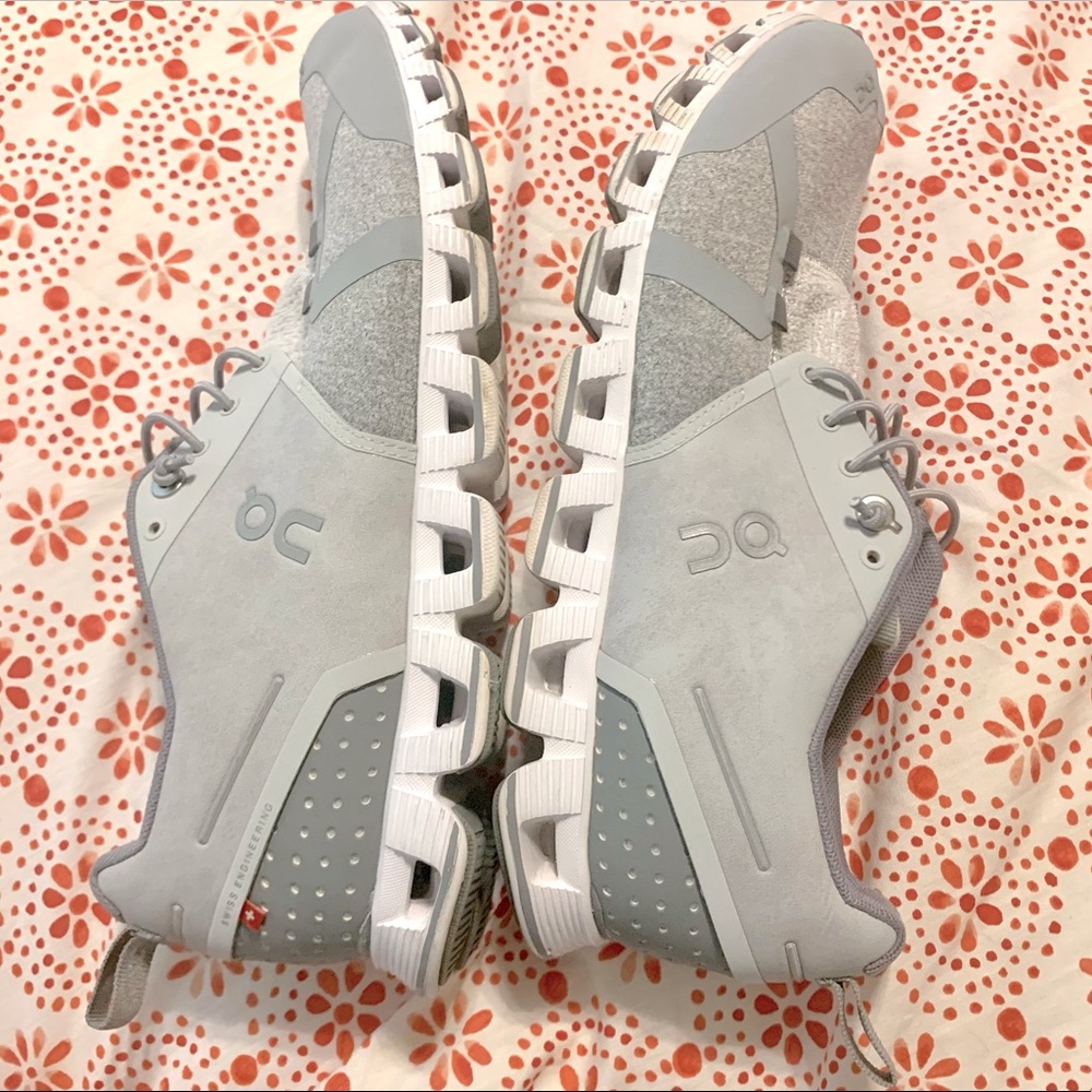 Excellent Condition! On Running Cloud Terry Shoes